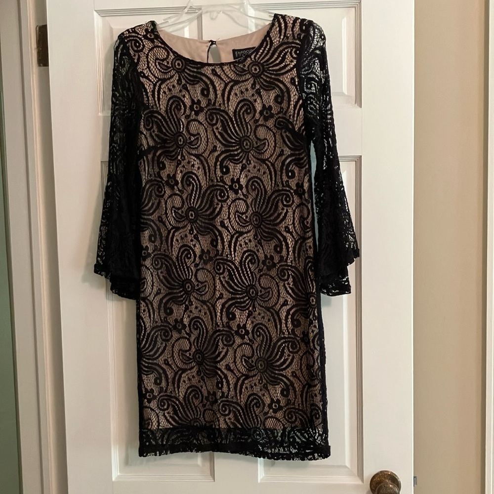 Enfocus Studio Black Long Sleeve lace overlay Dress size 6